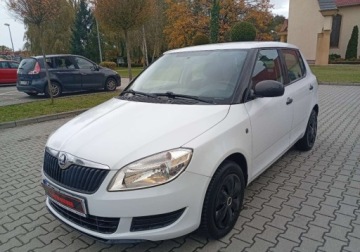 Skoda Fabia II Hatchback Facelifting 1.2 HTP 60KM 2014 Skoda Fabia Zarejestrowany - ubezpieczony - benzyna - 1,2 - 60 KM 1.2 60KM, zdjęcie 2