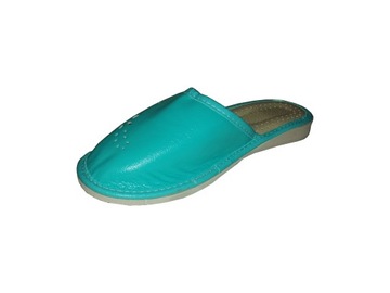 Женские тапочки