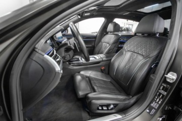 BMW Seria 7 G11-G12 M Lang 760i 610KM 2017 BMW M760 i 609 KM, 3.7s do 100 km/h. Salon PL. FV., zdjęcie 22