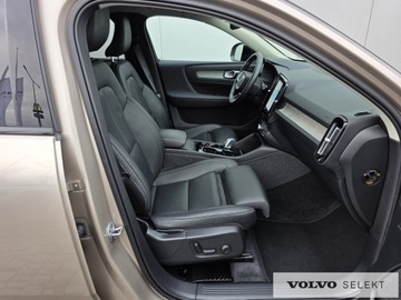 Volvo XC40 Crossover Facelifting 2.0 B4 197KM 2024 Volvo XC 40 FV23 Plus Dark B4 197+14KM ACC Harman, zdjęcie 14