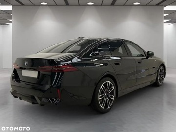 BMW Seria 5 G90-91 2025 BMW Seria 5 BMW Seria 5 530e xDrive PHEV M Sport 2.0 Hybryda Plug-in 299KM, zdjęcie 3