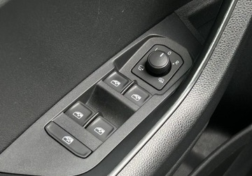 Skoda Karoq Crossover 2.0 TDI 190KM 2019 Skoda Karoq 4x4 TDI, duzy serwis Style , ACC, Kamera, GPS, KESSY, 1 wlasci, zdjęcie 15