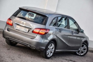 Mercedes Klasa B W246 Sports Tourer Facelifting 1.6 180 122KM 2016 Mercedes-Benz Klasa B MERCEDES B180 122KM ALU17 Automat LED WEBASTO Navi G, zdjęcie 5