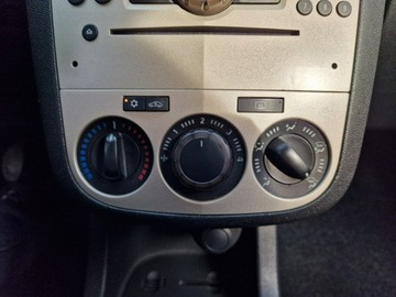 Opel Corsa D Hatchback 1.2 Twinport ECOTEC 80KM 2007 Opel Corsa 1.2 Benzyna 80 KM, Klimatyzacja,, zdjęcie 19