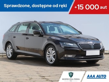 Skoda Superb III Kombi 2.0 TDI 150KM 2017 Skoda Superb 2.0 TDI, Salon Polska, Serwis ASO