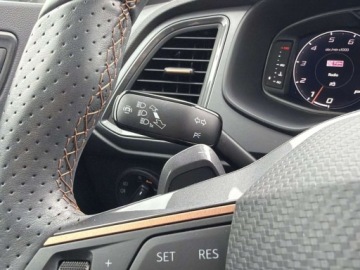 Cupra Ateca Crossover Facelifting 1.5 TSI 150KM 2024 Cupra Ateca TSI 150KM DSG Beats Audio Hak Martwe pole KESSY FV23, zdjęcie 15