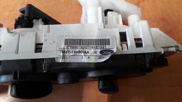 FOCUS MK2 PANEL VENTILACE KLIMATIZACE