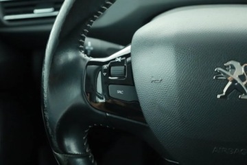 Peugeot 308 II SW Facelifting 1.5 BlueHDI 130KM 2019 Peugeot 308 1.5 BlueHDi, Salon Polska, zdjęcie 12