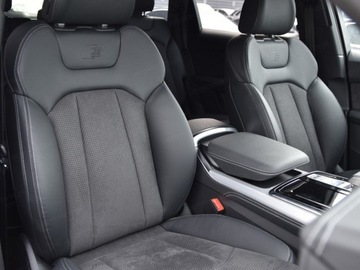 Audi Q8 2025 AUDI Q8 TFSI e quattro Suv (394 KM) 2025, zdjęcie 3