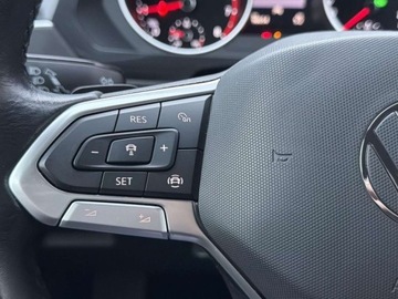 Volkswagen Tiguan II SUV 1.5 TSI EVO 150KM 2020 Volkswagen Tiguan TSI 150KM Life LED Keyless Pakiet Zimowy Salon PL F, zdjęcie 18
