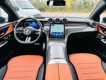 Mercedes GLC C254/X254 Coupe 2.0 300 258KM 2025 GLC Coupe 300 4-Matic AMG Line 2.0 (258KM) 2025, zdjęcie 4