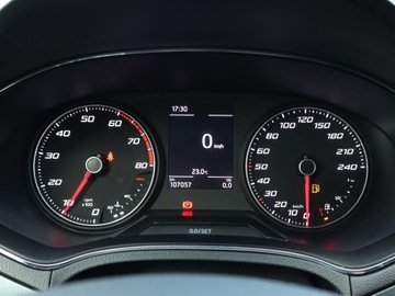 Seat Arona Crossover 1.0 EcoTSI 115KM 2019 Seat Arona 1.0 TSI, Salon Polska, Skóra, Klima, zdjęcie 10