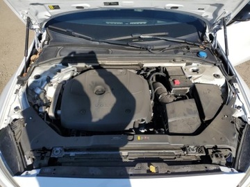 Volvo 2020 Volvo S60 T5 R-Design 2020 2.0l 2.0 Benzyna 250KM, zdjęcie 6