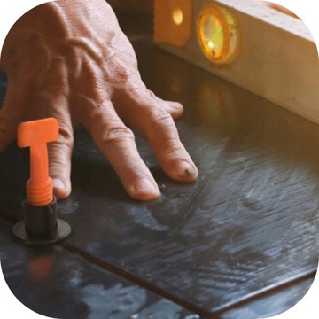 КОМПЛЕКТ САМОВЫРАВНИВАЮЩЕЙСЯ СИСТЕМЫ ЗАЖИМ ДЛЯ УКЛАДКИ ПЛИТКИ ВЫРАВНИВАНИЕ