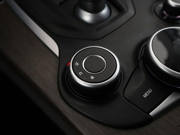 Alfa Romeo Stelvio SUV 2.0 Turbo 280KM 2017 Alfa Romeo Stelvio 4x4, 280KM, skóra, navi, klima, zdjęcie 26