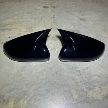 WV GOLF 6 PASTE STYLE KRYTY ZRCÁTKO BOČNÍCH TRPYTIVE ČERNÉ AUTOVISION