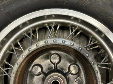 Suzuki GV 700 Madura Felga Tył