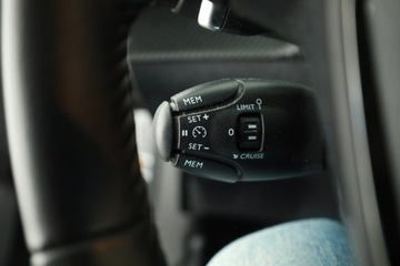 Peugeot 2008 II SUV 1.2 PureTech 130KM 2021 Peugeot 2008 1.2 PureTech, Salon Polska, zdjęcie 20