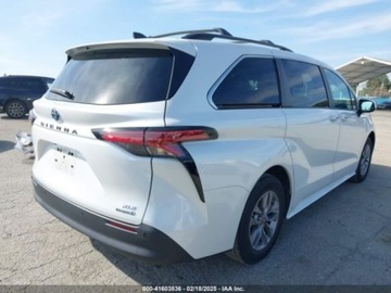 Toyota Sienna III 2022 Toyota Sienna XLE, 7 osobowy 2.5 Hybryda 189KM, zdjęcie 4