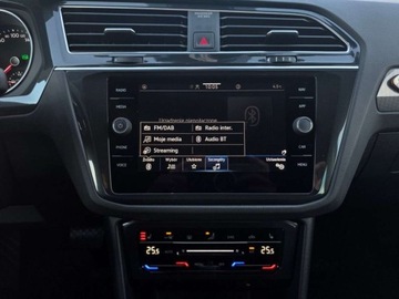 Volkswagen Tiguan II SUV Facelifting 2.0 TDI 150KM 2022 Volkswagen Tiguan Bezwypadkowy Salon Polska Serwisowany ASO 2.0 Diesel, zdjęcie 18