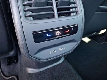 Cupra Leon II Sportstourer 2.0 TDI 150KM 2023 Cupra Leon DSG 1.5TSI 150KM FV23 2.0 Diesel 149KM, zdjęcie 20
