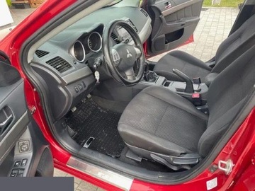 Mitsubishi Lancer IX Sportback Facelifting 1.6 MIVEC 117KM 2015 Mitsubishi Lancer 1.6 benzyna 117KM 2015r Polski Salon, zdjęcie 16