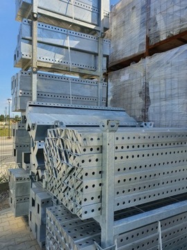 BAUTEKK Внешний угловой диван Доски опалубки 0х120см