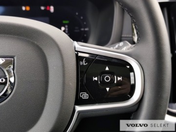 Volvo V60 II  Kombi Plug-In Facelifting 2.0 T6 350KM 2025 Volvo V60 T6 Ultra Bright | Bowers &amp; Wilkins | Mas, zdjęcie 13