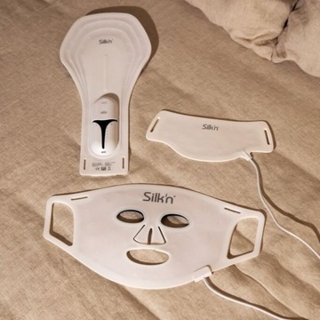 Maska LED na twarz Silk'n Facial LED Mask 100 + maska LED na dłonie ZESTAW