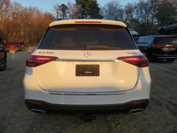 Mercedes GLE V167 2024 Mercedes-Benz GLE 2024, 2.0L, 4x4, od ubezpieczalni 2.0 Benzyna 255KM, zdjęcie 4