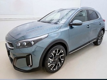 Kia XCeed Crossover Facelifting 1.6 T-GDI 204KM 2023 Kia Xceed 1.6 T-GDI Business Line DCT Crossover 204KM 2023