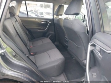 Toyota 2023 Toyota RAV4 2023r., XLE, od ubezpieczalni 2.5 Benzyna 203KM, zdjęcie 9