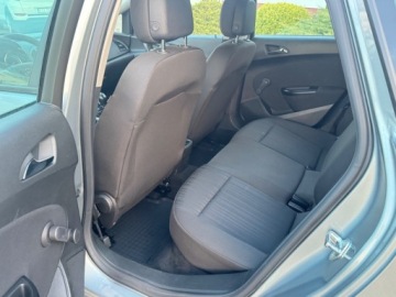 Opel Astra J Hatchback 5d 1.4 Twinport ECOTEC 100KM 2011 Opel Astra 1.4 100KM Klima 1-reka Tablet Carplay Gotowy do jazdy PL, zdjęcie 14