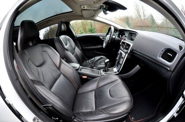 Volvo 2015 Volvo V40 Ocean Race Ledy Panorama Dach Digital, zdjęcie 25