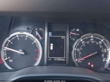 Toyota 2023 Toyota 4-Runner Trd Off Road Premium 2023 4.0l 4.0 Benzyna 270KM, zdjęcie 10