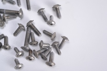 Болты крепления обтекателя BMW F 700 GS 12-17