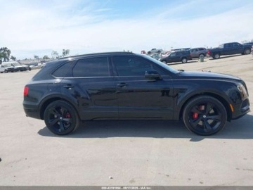 Bentley Bentayga 2019 Bentley Bentayga V8 2019 4.0l 4.0 Benzyna 542KM, zdjęcie 6