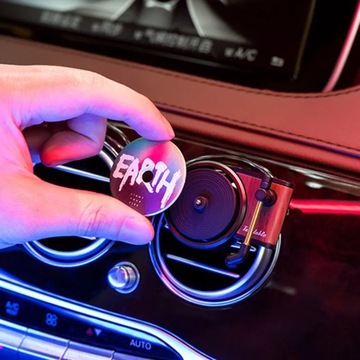 Подарок парню, проигрыватель, освежитель воздуха, ароматизатор для автомобиля.