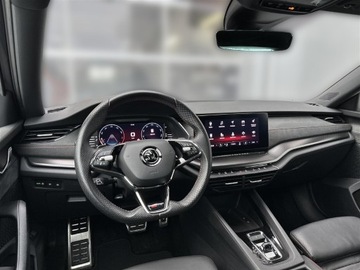 Skoda Octavia IV RS Kombi 2.0 TSI 245KM 2022 Skoda Octavia 2.0 TSI 245KM DSG RS Challenge+ l LE, zdjęcie 12