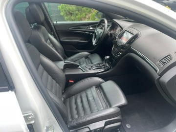 Opel Insignia I Sports Tourer Facelifting 2.0 CDTI BiTurbo ECOTEC 195KM 2015 Opel Insignia 2.0 CDTi 190KM Klimatr Automat OPC, zdjęcie 19