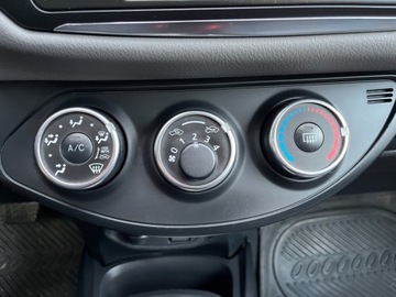 Toyota Yaris III Hatchback 5d Facelifting 1.33 Dual VVT-i 99KM 2015 Toyota Yaris 1.3 benzyna 99 KM automat zarej w PL zadbany mozliwa zam, zdjęcie 20