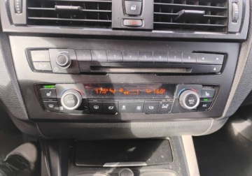 BMW Seria 1 F20-F21 Hatchback 5d 116d 116KM 2015 BMW Seria 1 2015r, 2.0 Diesel. Uszkodzony prawy przod. Jezdzi. 2.0 Diesel, zdjęcie 13