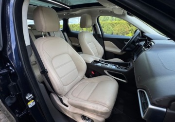 Jaguar F-Pace SUV 2.0 i4 250KM 2020 Jaguar F-Pace 2,0T 250ps R-Line Bi Led Pamieci Alu19 Kamery Panorama Gwara, zdjęcie 27