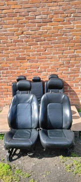 JEEP CHEROKEE KJ 01-07R KOMPLET SEDADLA KŮŽE