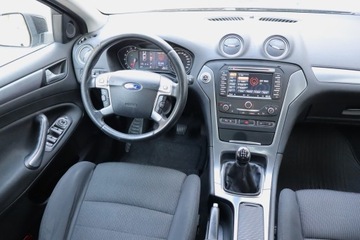 Ford Mondeo IV Hatchback 2.0 Duratec Flexifuel 145KM 2011 Ford Mondeo 2.0 16V, Navi, Klima, Klimatronic, zdjęcie 6