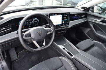 Volkswagen Passat B8 Variant Facelifting 1.5 TSI EVO 150KM 2025 Volkswagen Passat SalonPL eTSI 150KM DSG Business 4 pakiety Navi DCC PRO, zdjęcie 8