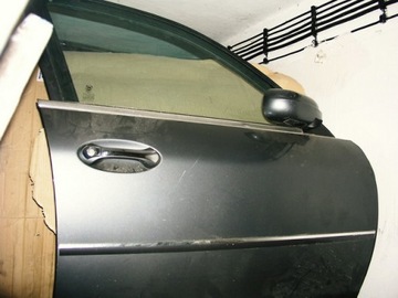 LANCIA THESIS DVEŘE EVROPA PRAVÉ PRAVÝ PŘEDNÍ