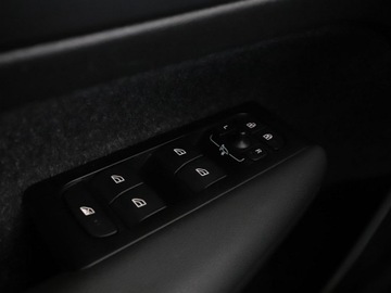 Volvo XC40 Crossover Plug-In 1.5 T4 Plug-in Hybrid 211KM 2021 Volvo XC 40 FV23% PHEV T5 navi kamera tempomat LED, zdjęcie 35