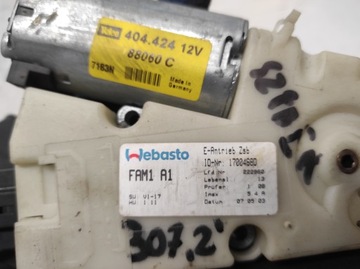 PEUGEOT 307 01- MOTOREK STŘEŠNÍHO OKNA 404.424