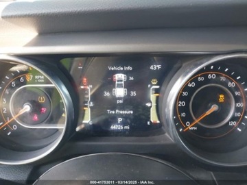 Jeep Gladiator 2023 Jeep Gladiator Willys 2023 3.6l 3.6 Benzyna 285KM, zdjęcie 10